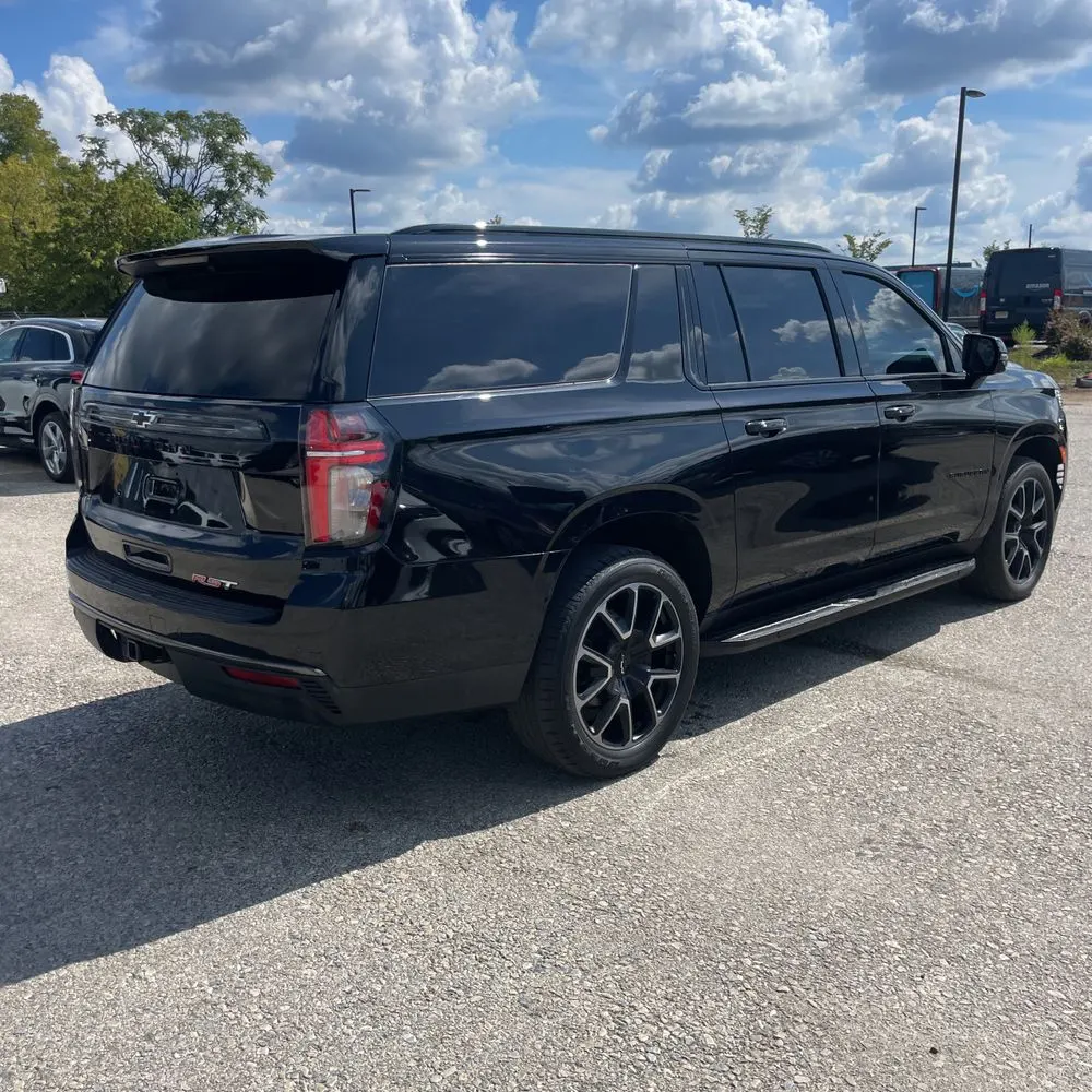 2021 Chevrolet Suburban RST