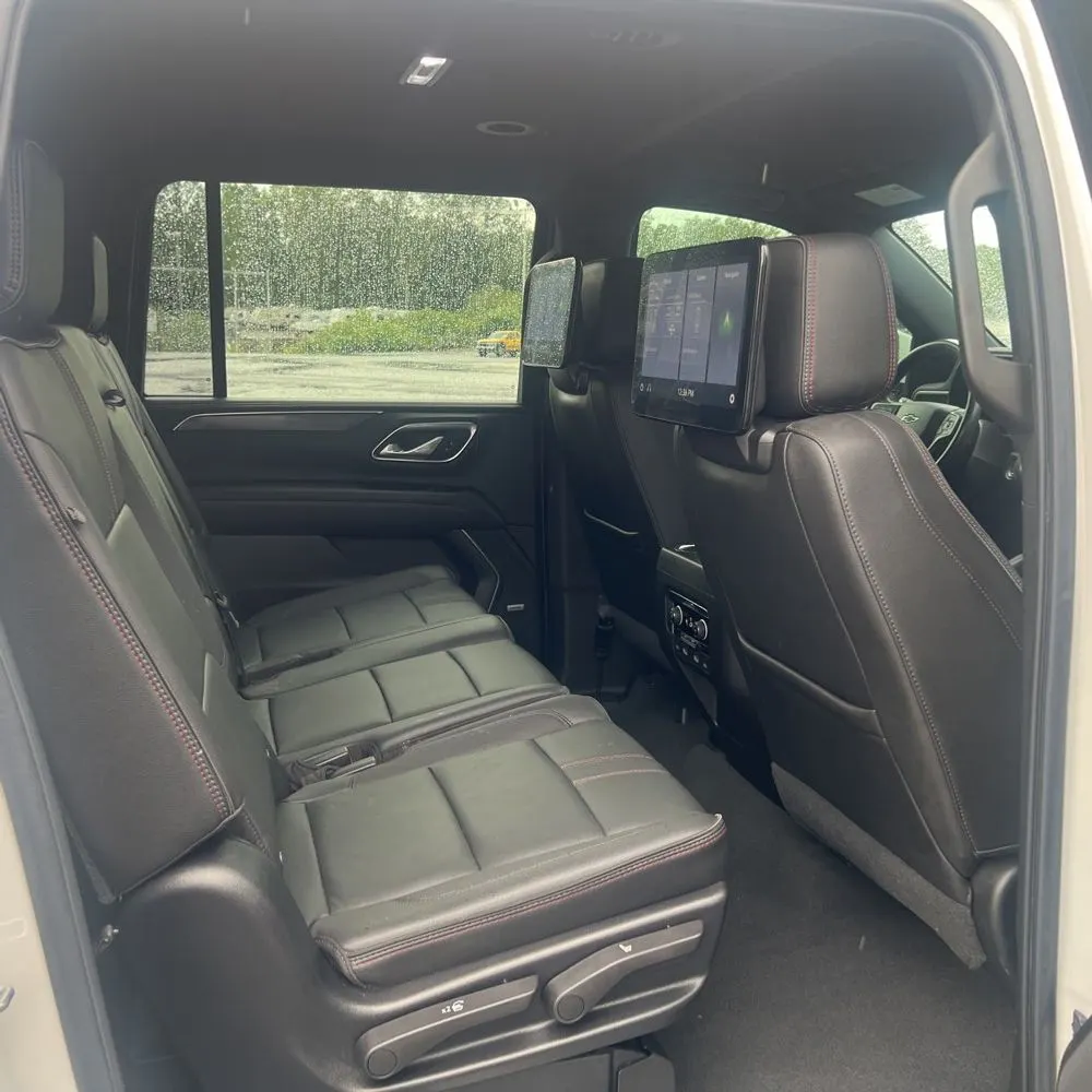 2021 Chevrolet Suburban RST