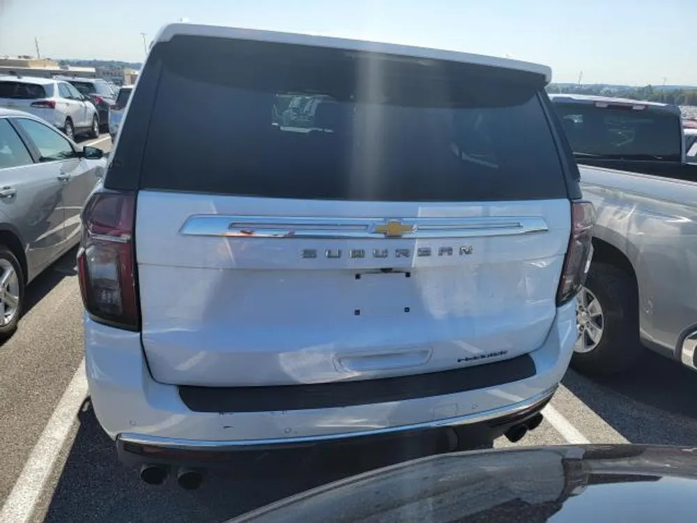 2023 Chevrolet Suburban Premier