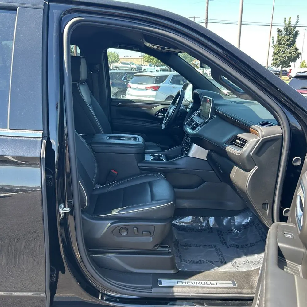 2024 Chevrolet Suburban Premier