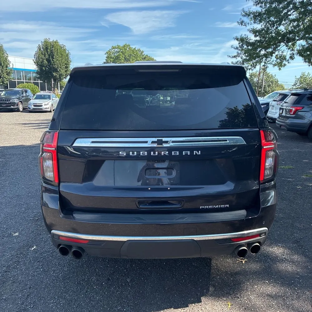 2023 Chevrolet Suburban Premier