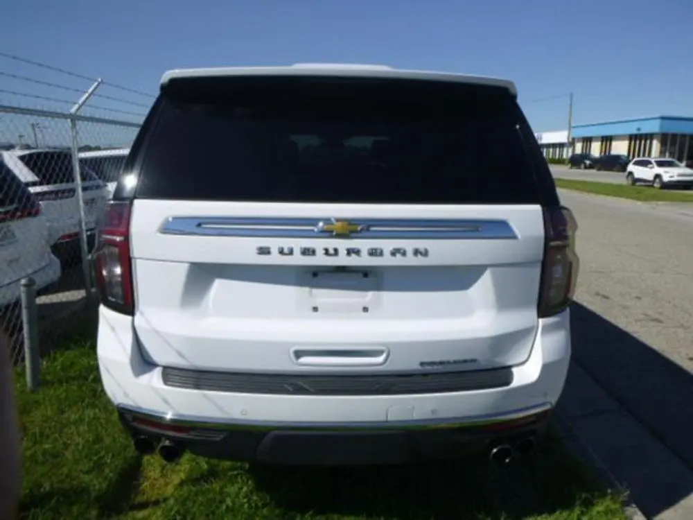 2023 Chevrolet Suburban Premier