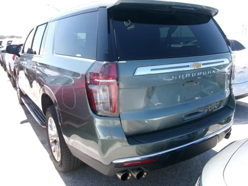 2023 Chevrolet Suburban Premier