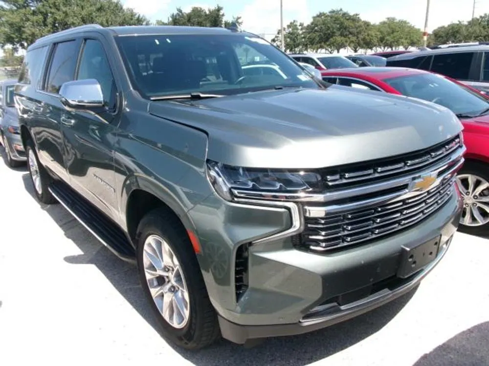 2023 Chevrolet Suburban Premier