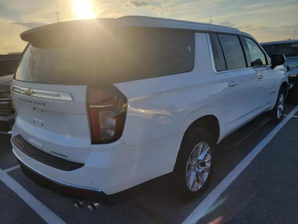 2023 Chevrolet Suburban Premier