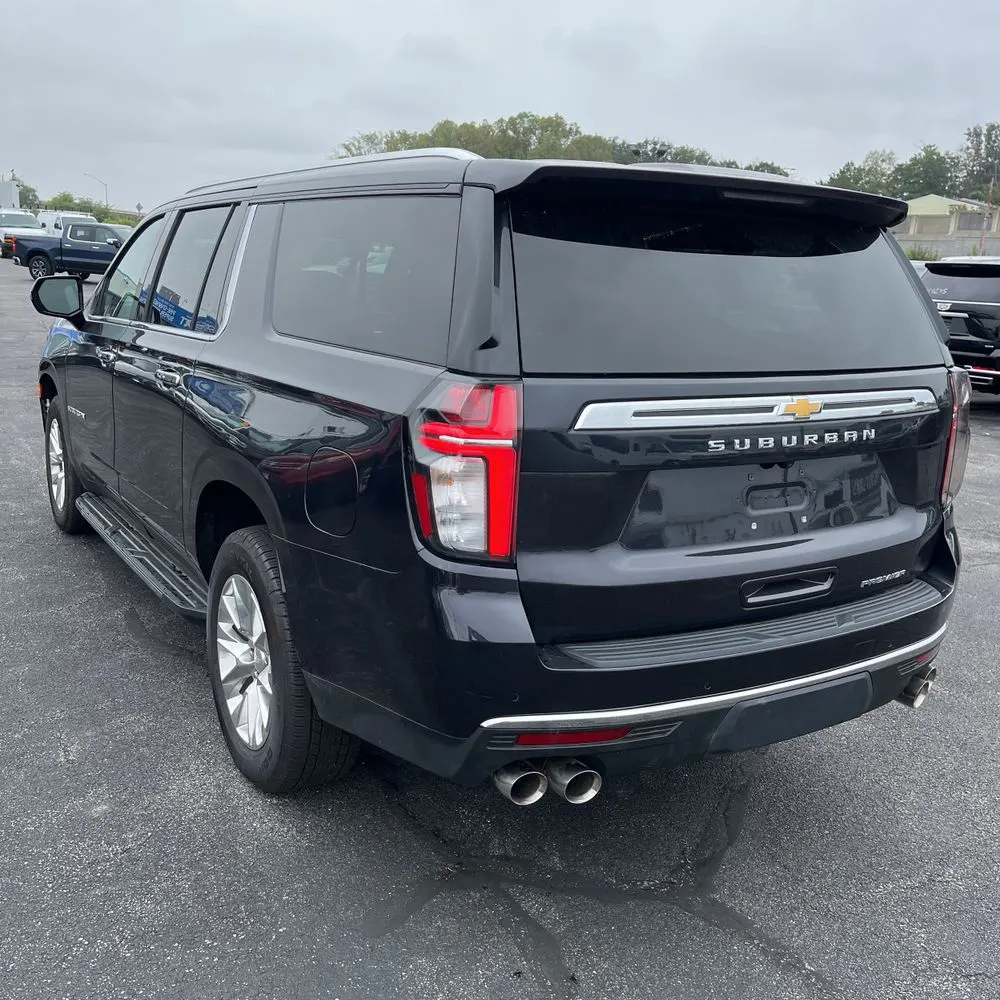 2023 Chevrolet Suburban Premier