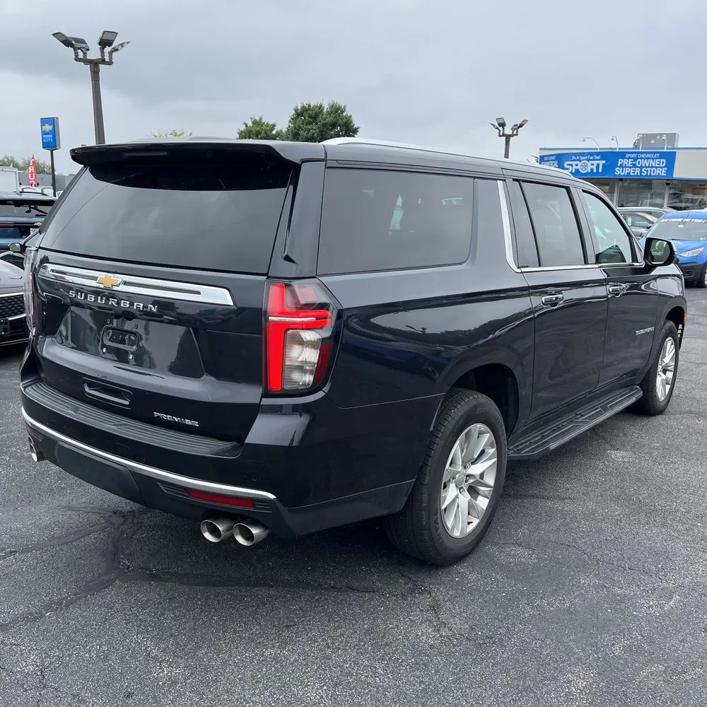 2023 Chevrolet Suburban Premier