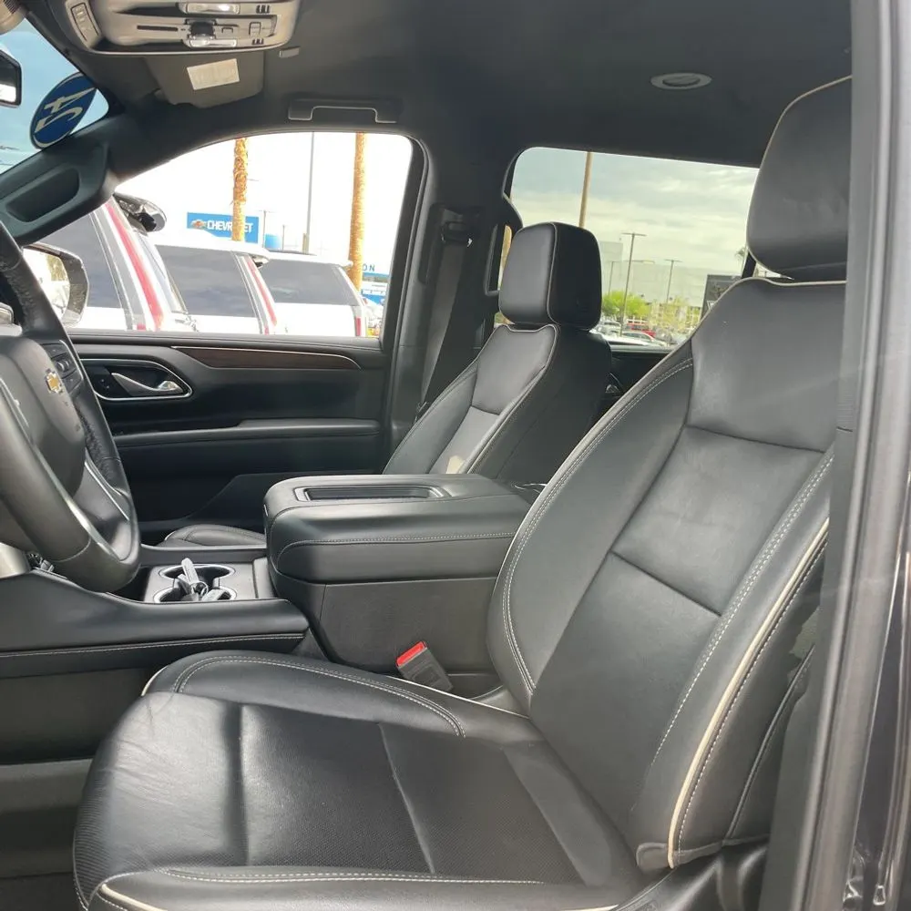 2024 Chevrolet Suburban Premier
