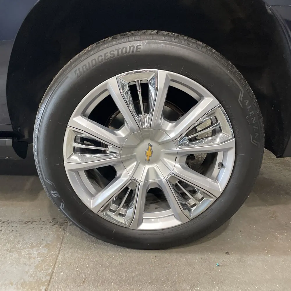 2021 Chevrolet Suburban High Country