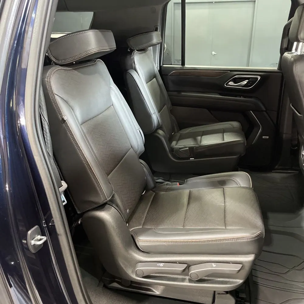 2021 Chevrolet Suburban High Country