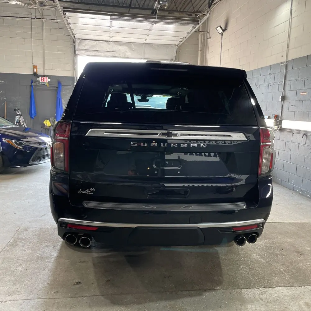 2021 Chevrolet Suburban High Country