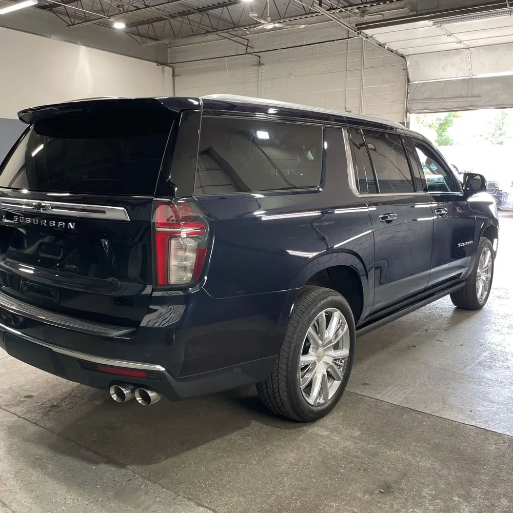 2021 Chevrolet Suburban High Country