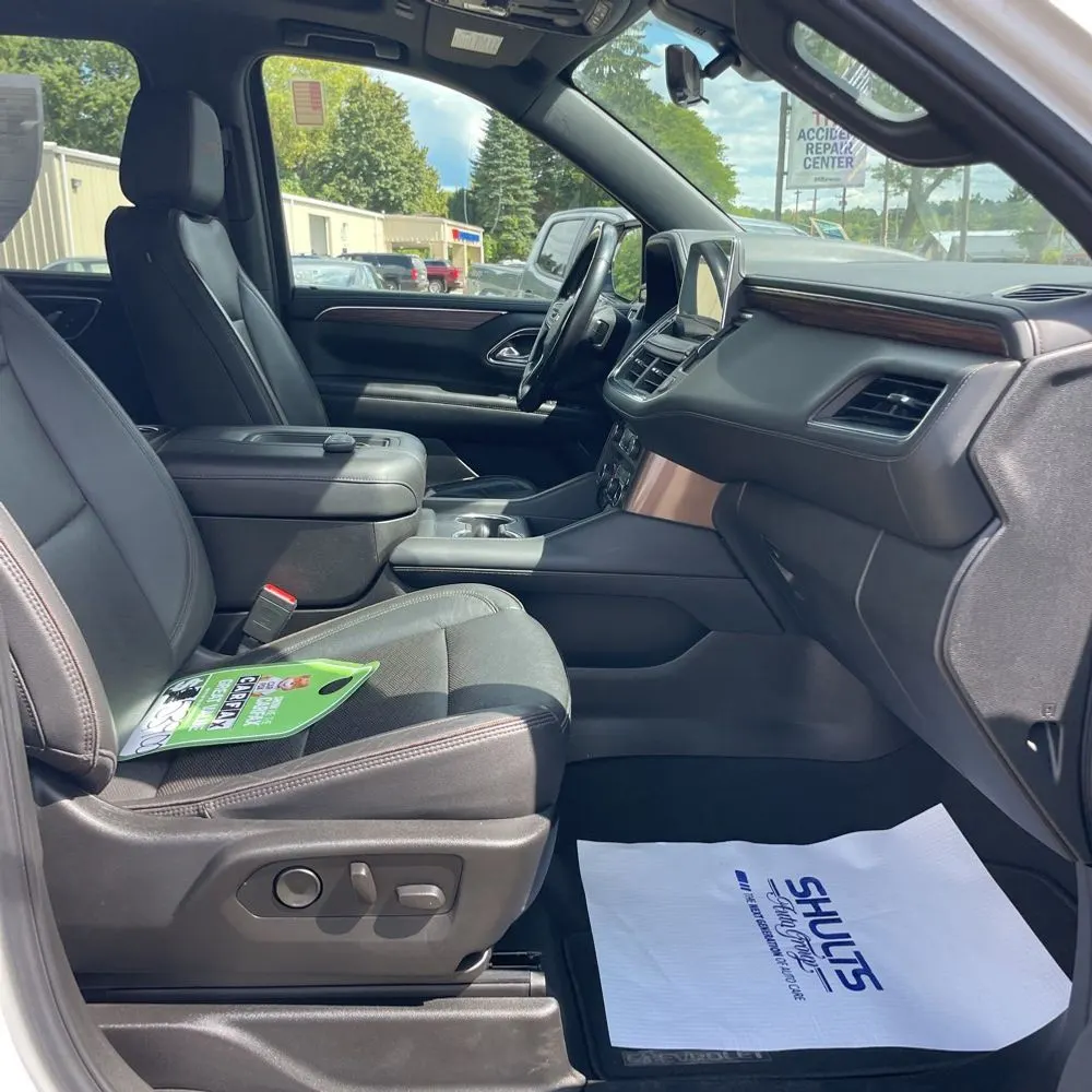 2021 Chevrolet Suburban High Country