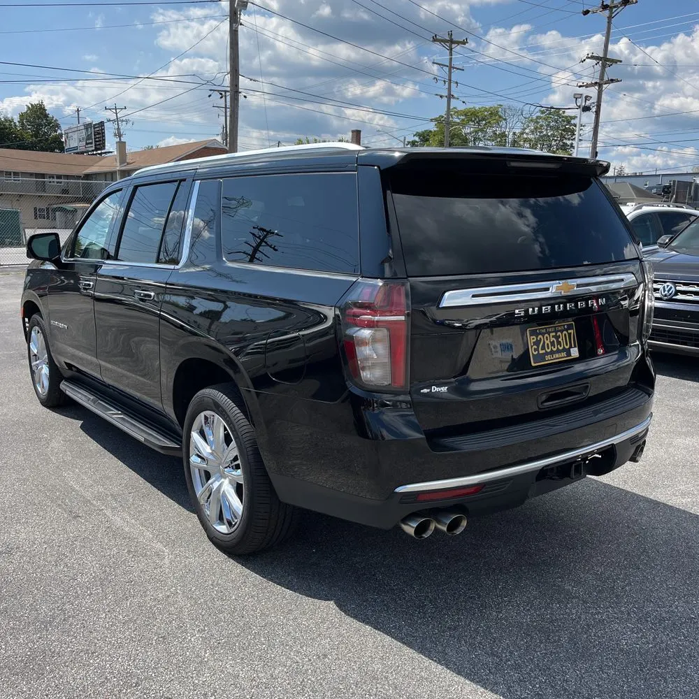 2021 Chevrolet Suburban High Country