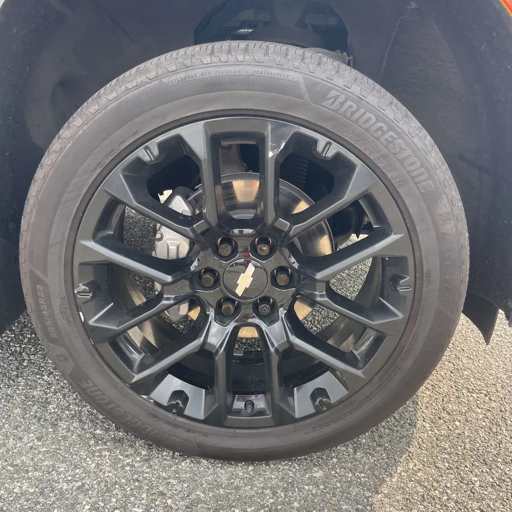 2022 Chevrolet Suburban High Country