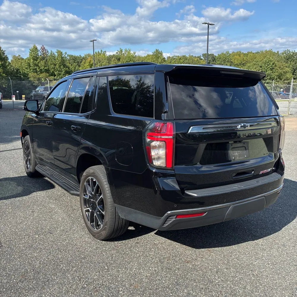 2022 Chevrolet Tahoe RST