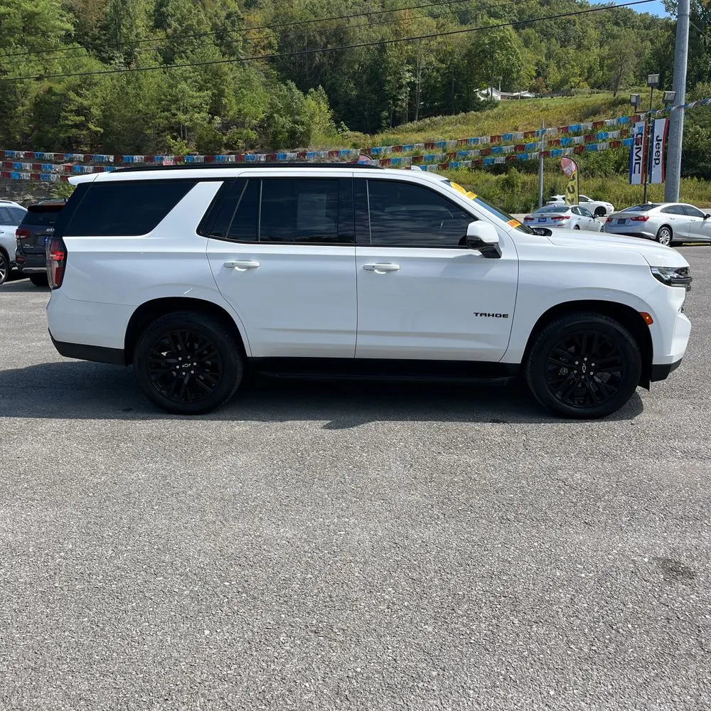 2021 Chevrolet Tahoe RST