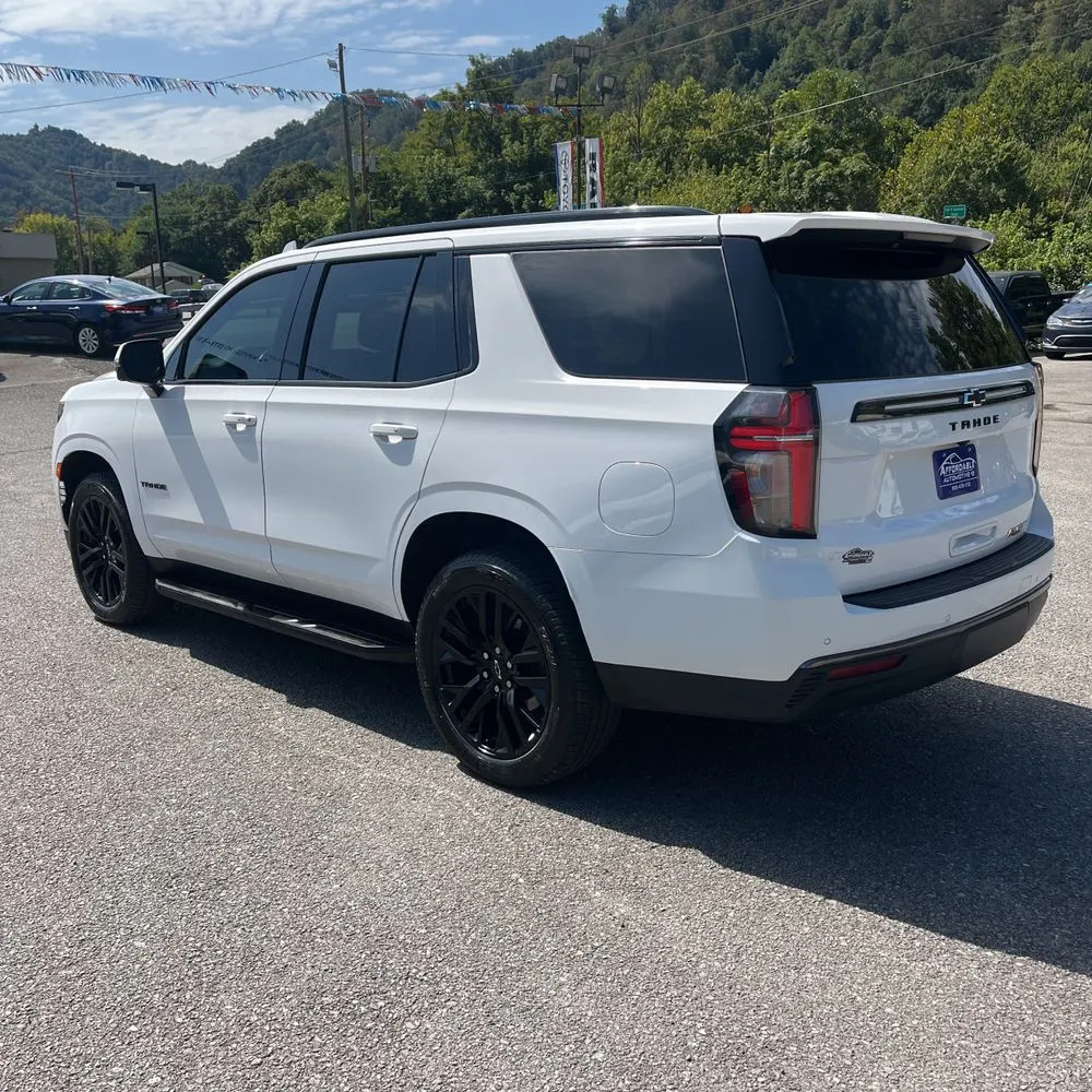 2021 Chevrolet Tahoe RST