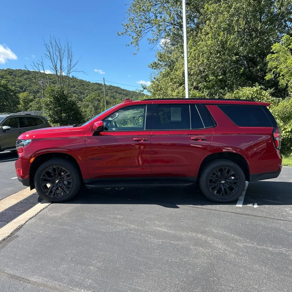 2022 Chevrolet Tahoe RST