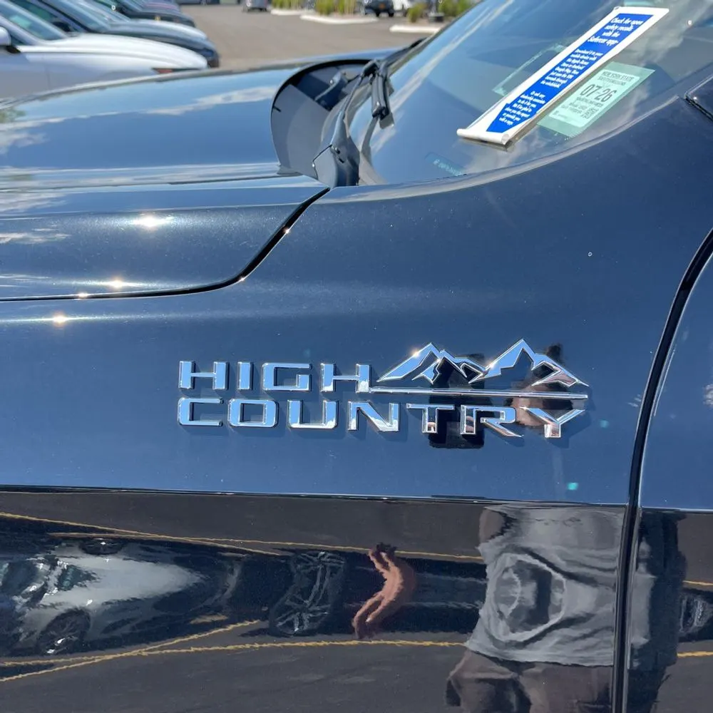 2022 Chevrolet Tahoe High Country