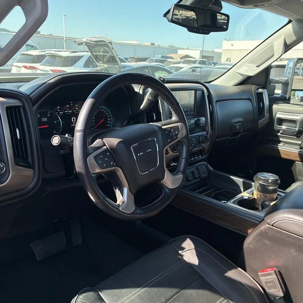 2019 GMC Sierra 2500HD Denali