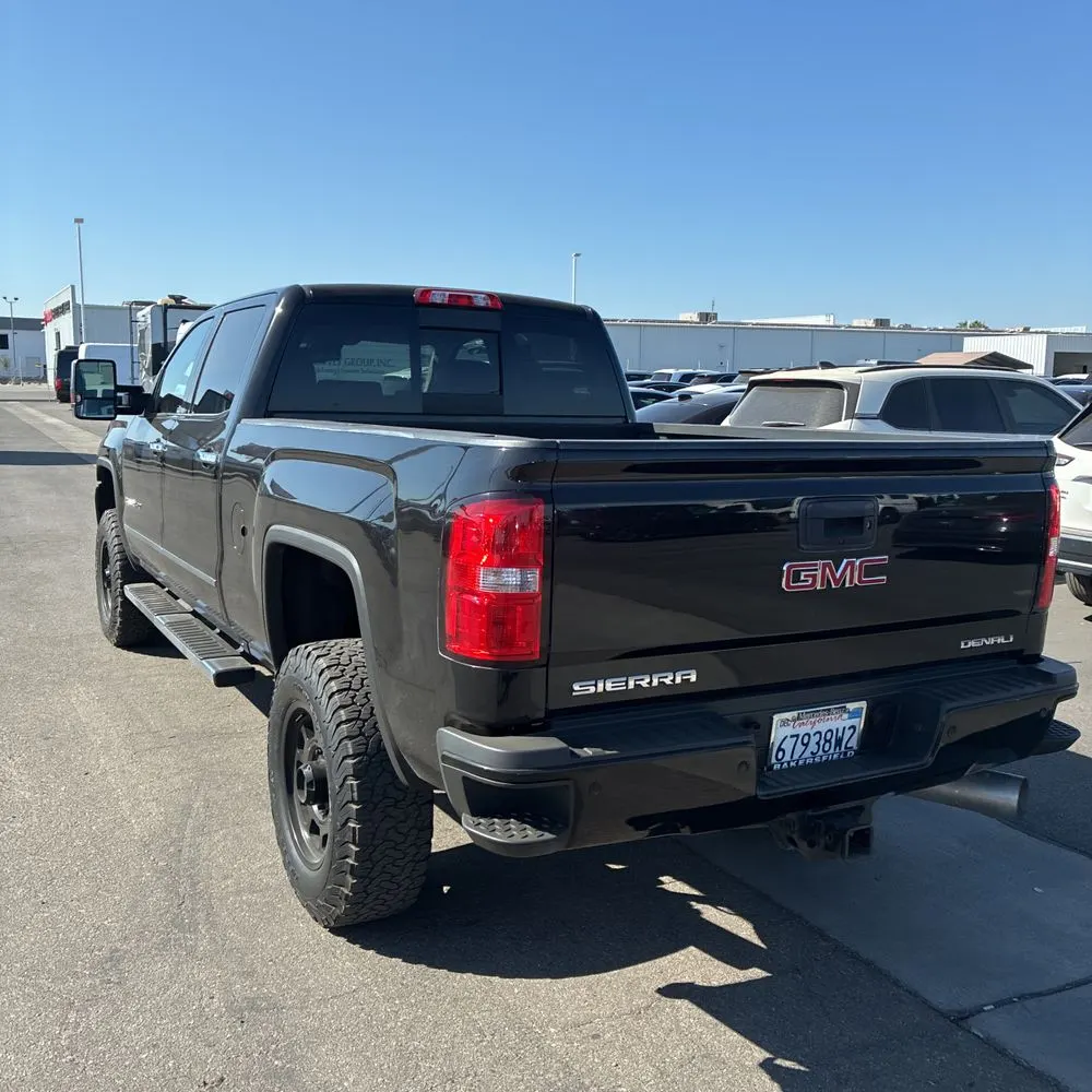 2019 GMC Sierra 2500HD Denali
