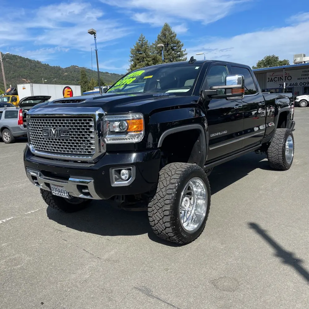 2017 GMC Sierra 2500HD Denali