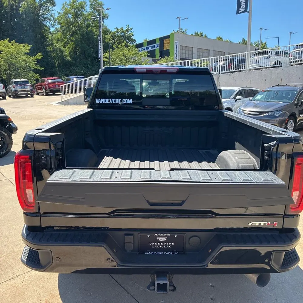 2022 GMC Sierra 2500 AT4