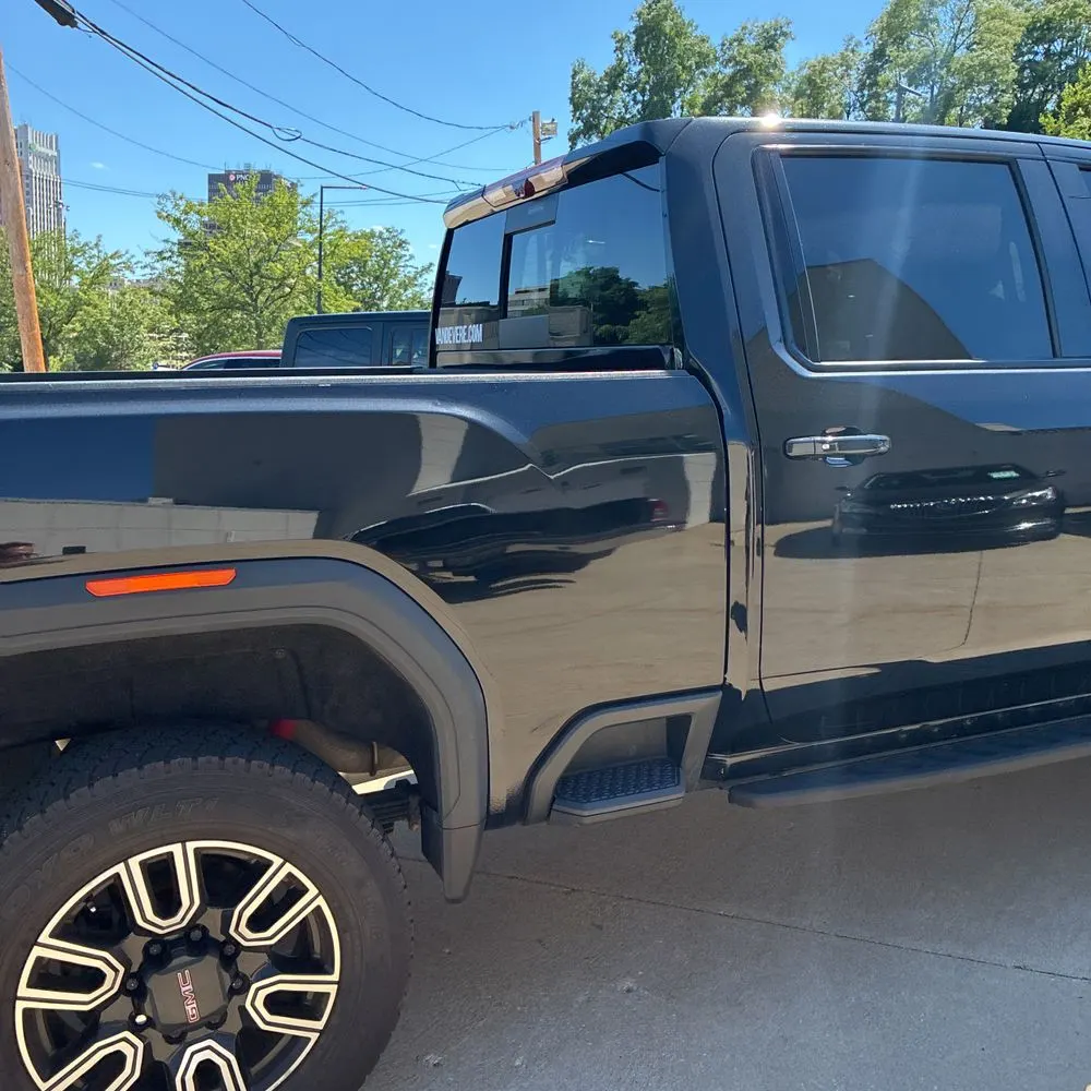 2022 GMC Sierra 2500 AT4