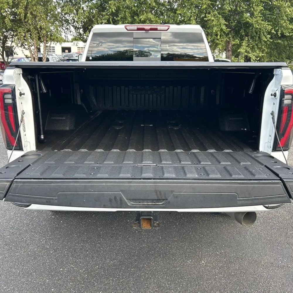 2024 GMC Sierra 2500 AT4