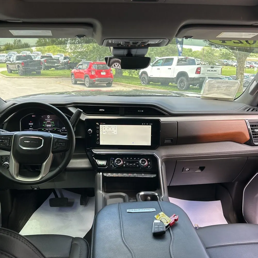 2024 GMC Sierra 2500 Denali