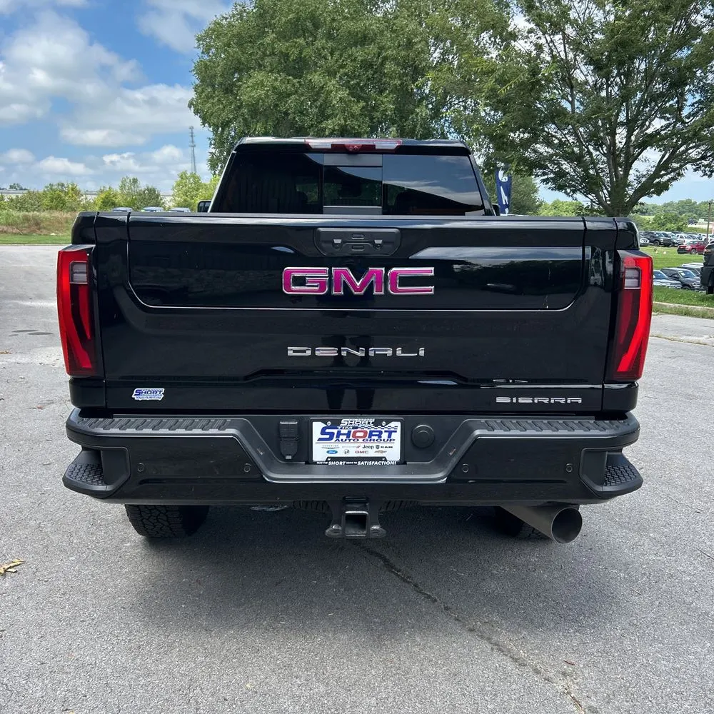 2024 GMC Sierra 2500 Denali