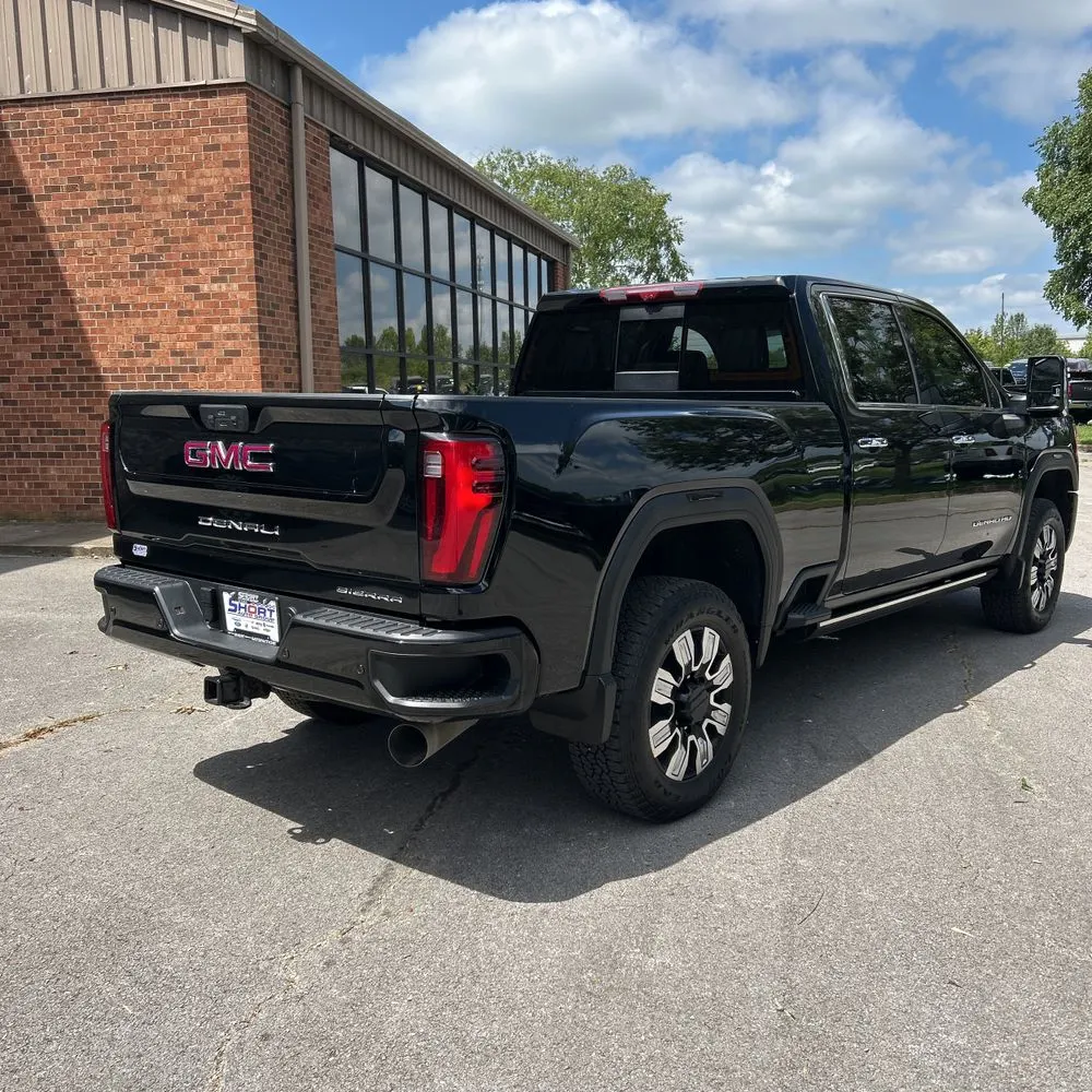 2024 GMC Sierra 2500 Denali