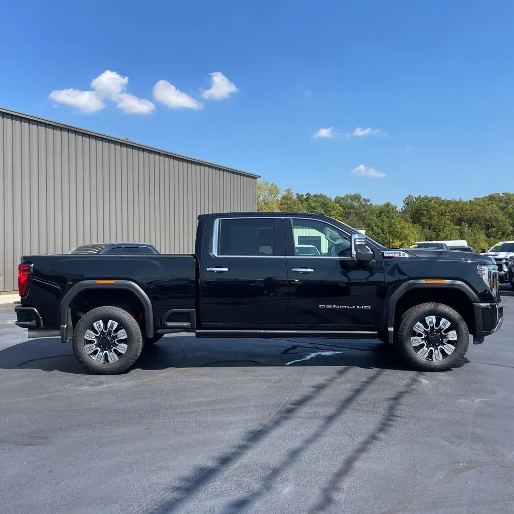 2024 GMC Sierra 2500 Denali