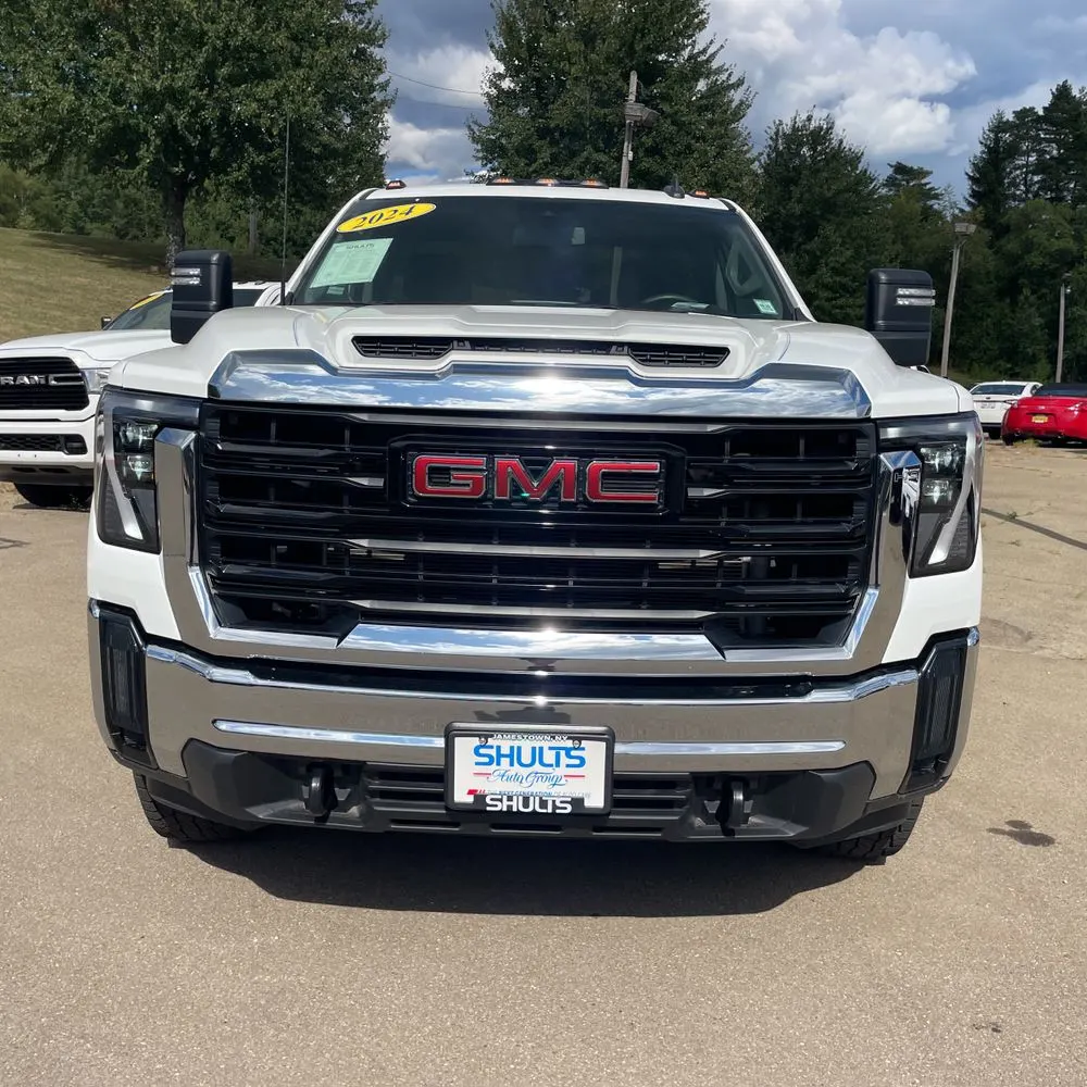 2024 GMC Sierra 2500HD Pro