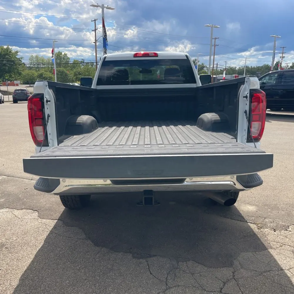 2024 GMC Sierra 2500HD Pro