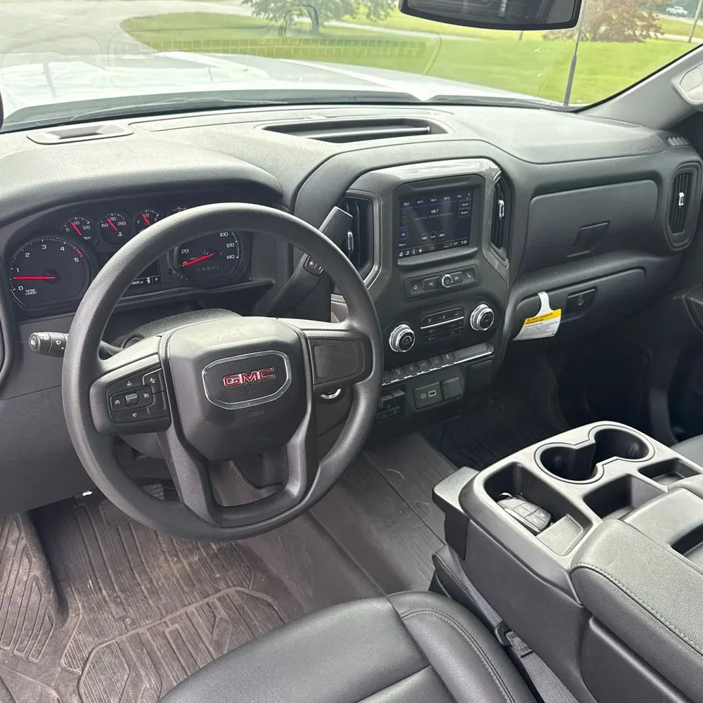 2024 GMC Sierra 2500HD Pro