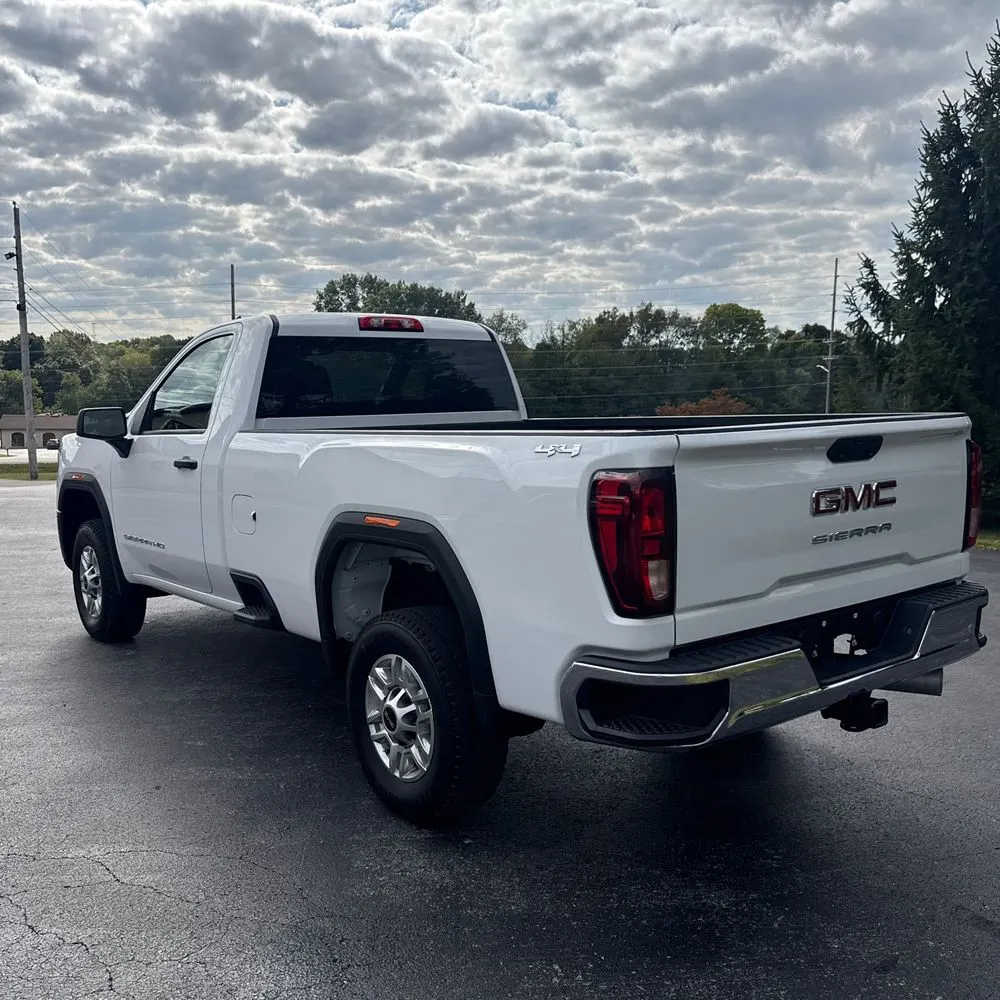 2024 GMC Sierra 2500HD Pro