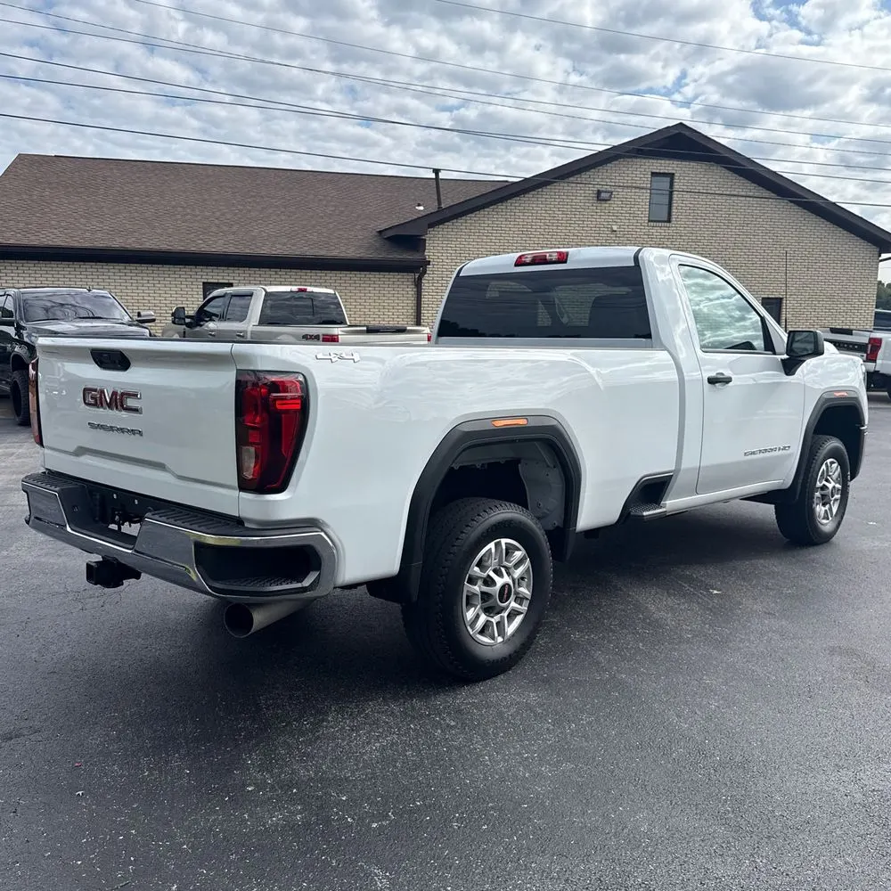 2024 GMC Sierra 2500HD Pro