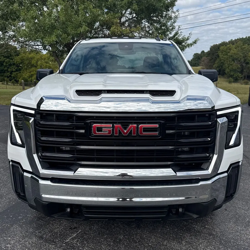 2024 GMC Sierra 2500HD Pro