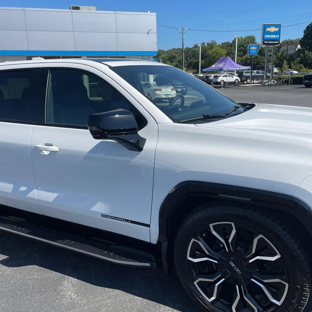 2025 GMC Sierra EV Denali