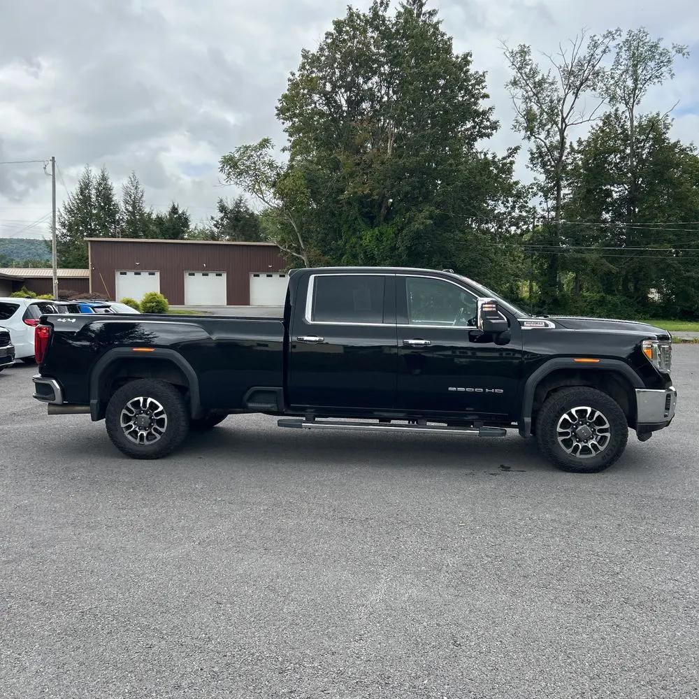 2023 GMC Sierra 2500HD SLT