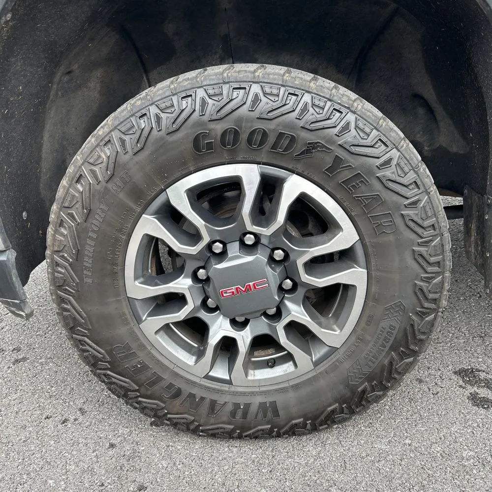 2023 GMC Sierra 2500HD SLT