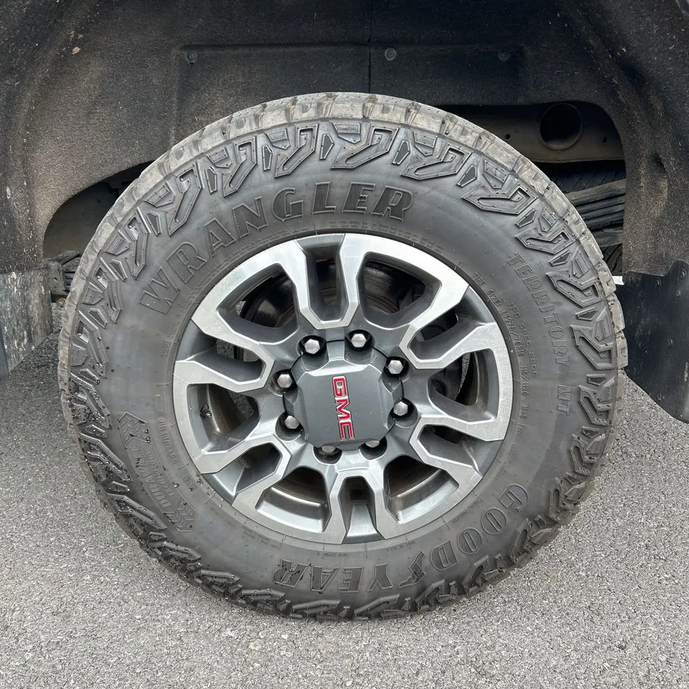 2023 GMC Sierra 2500HD SLT