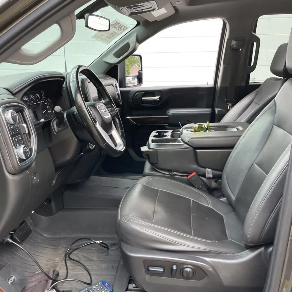 2023 GMC Sierra 2500HD SLT