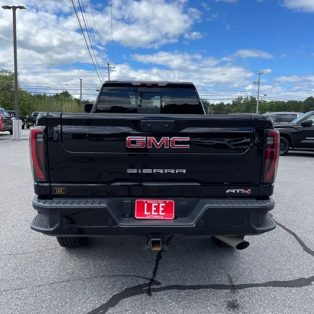 2024 GMC Sierra 2500HD AT4