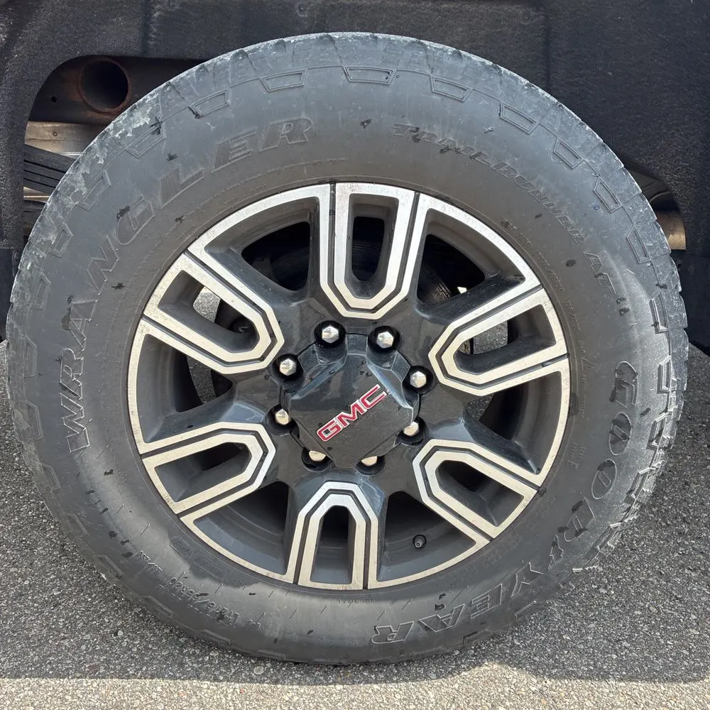 2022 GMC Sierra 2500HD AT4