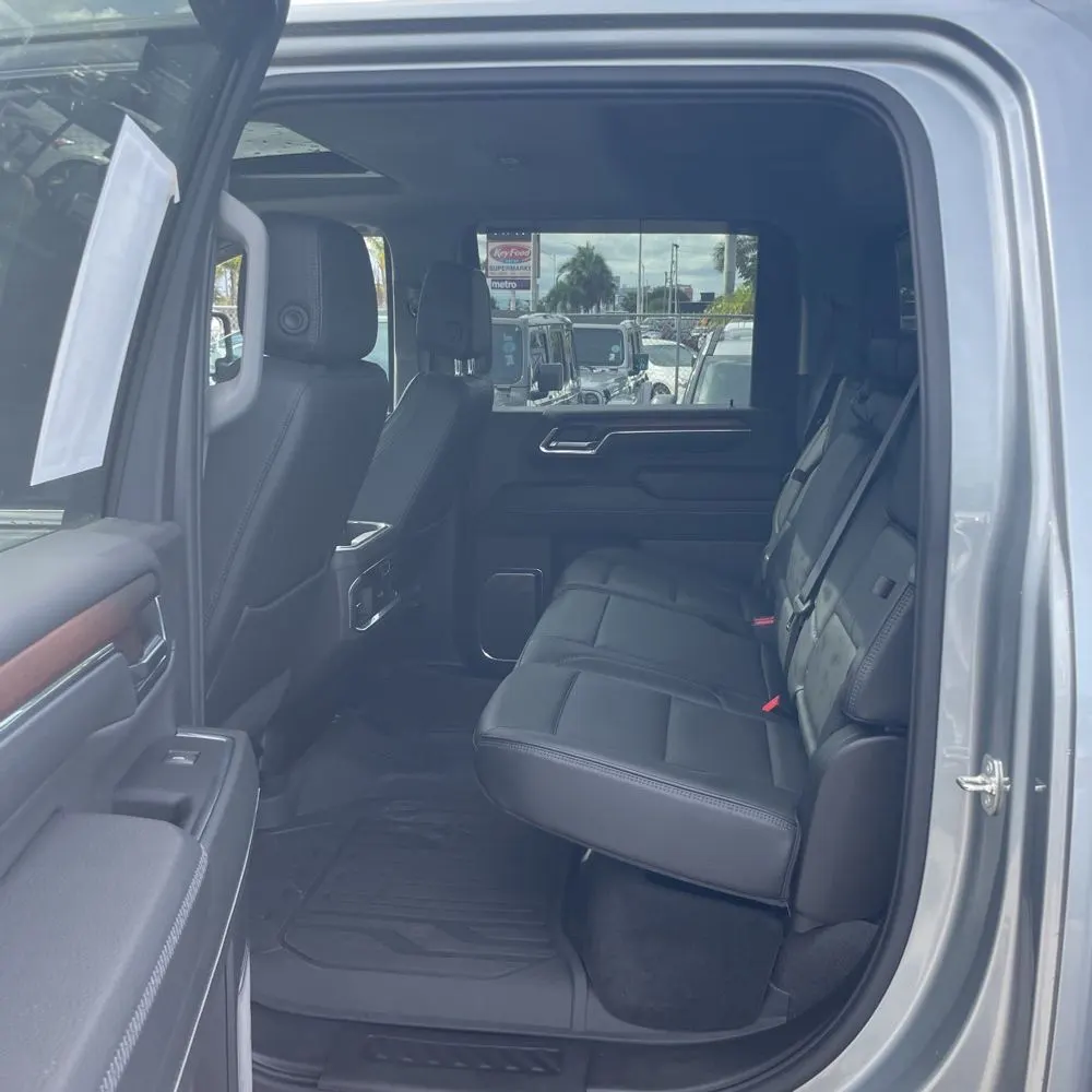 2024 GMC Sierra 2500HD Denali