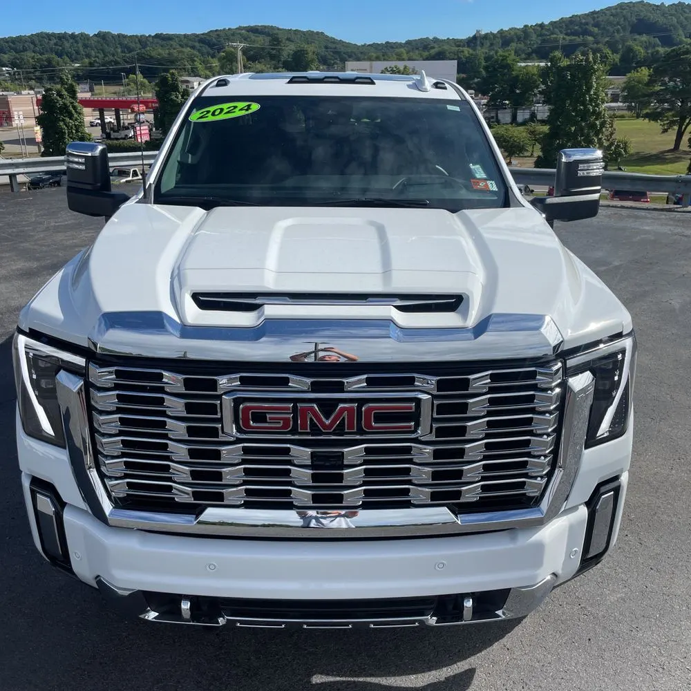 2024 GMC Sierra 2500HD Denali