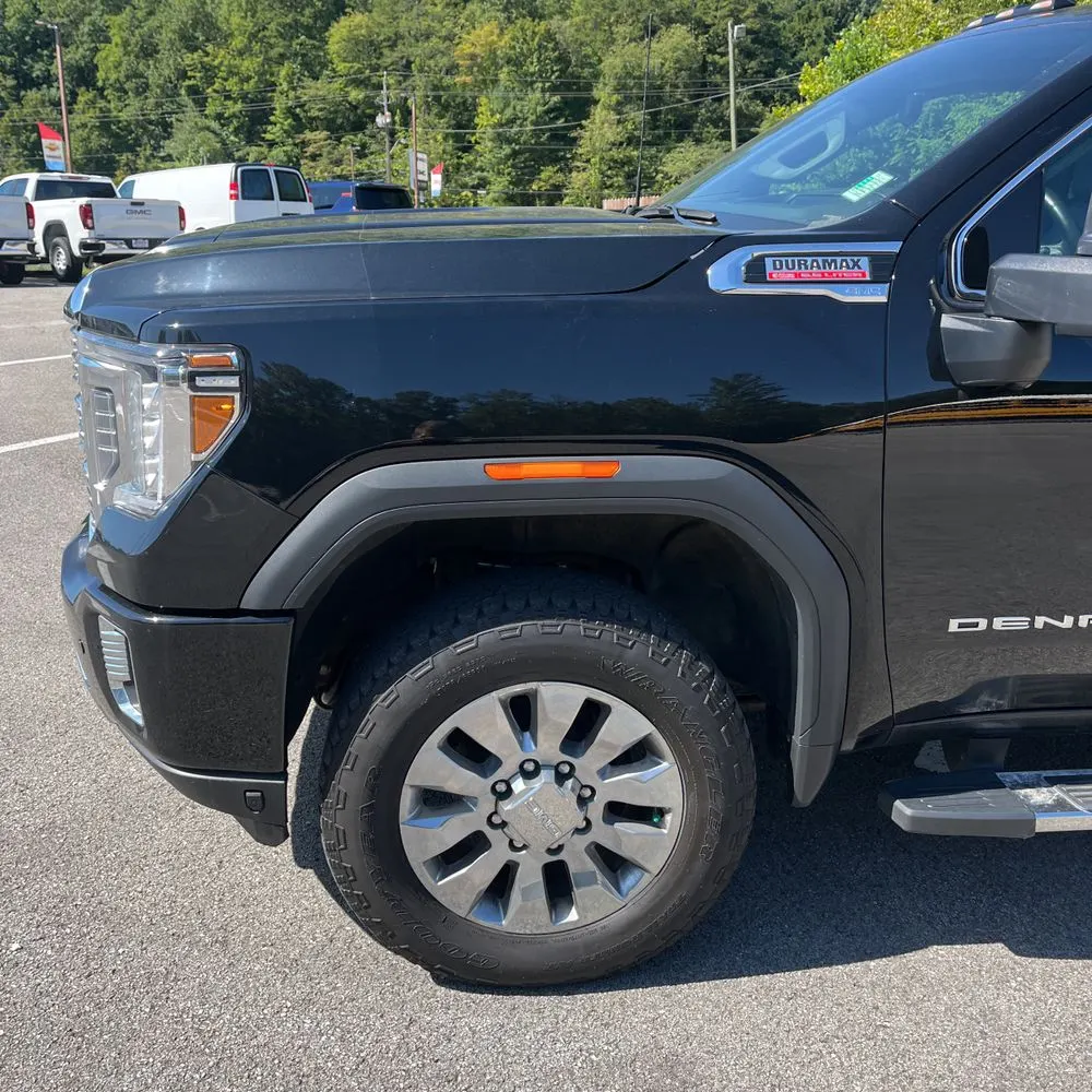 2023 GMC Sierra 2500 Denali